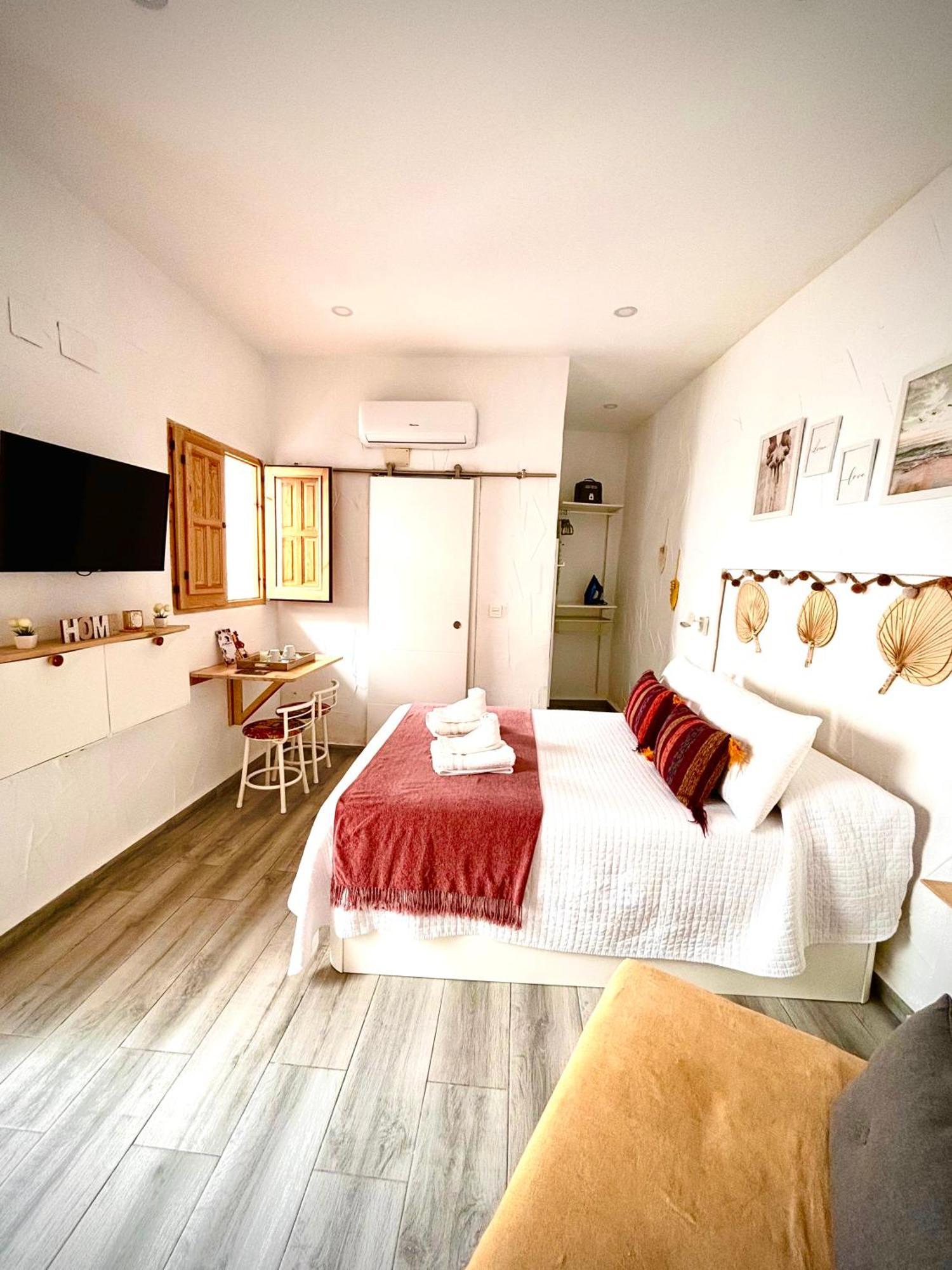 Apartamento La Lola - Patio Privado Jerez de la Frontera Buitenkant foto